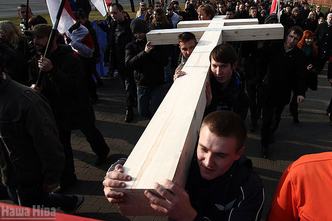 ЕС заблокировал вещание российских СМИ в Европе после вторжения России в УкраинуИзображение: Simon Daval/Maxppp/dpa/picture Alliance