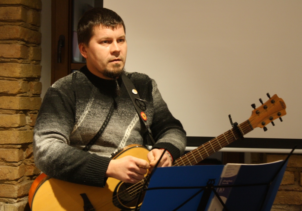 Алесь Дзянісаў