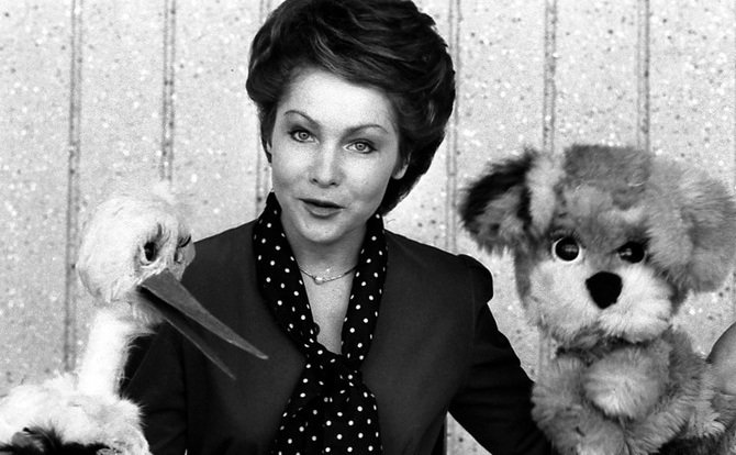 Фрагмент старой, яшчэ чорна-белай «Калыханкі», на якой гадаваліся тысячы беларусаў Фрагмент старой, яшчэ чорна-белай «Калыханкі», на якой гадаваліся тысячы беларусаў