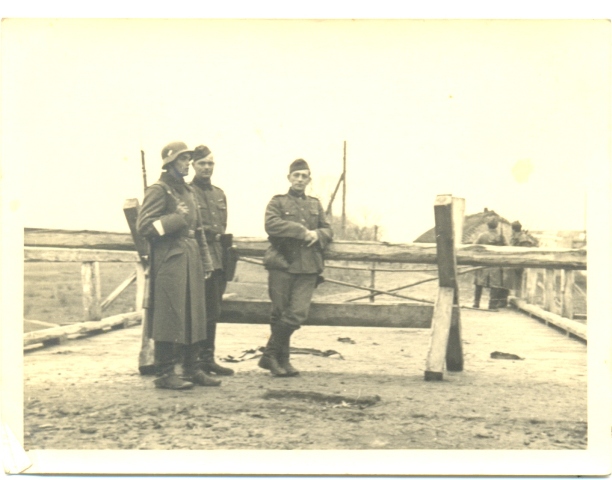 Нямецкія памежнікі на мяжы з СССР, пачатак 1940 года Нямецкія памежнікі на мяжы з СССР, пачатак 1940 года