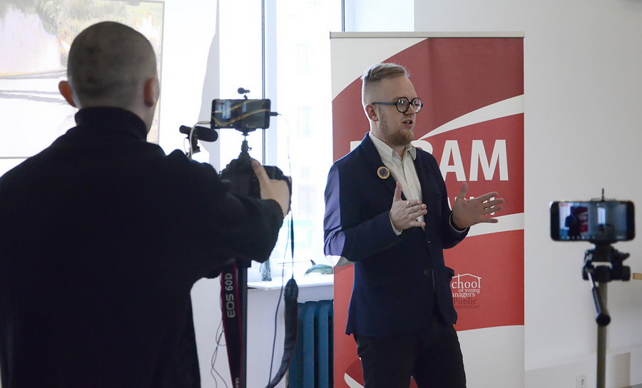 Дзяніс Васількоў Дзяніс Васількоў