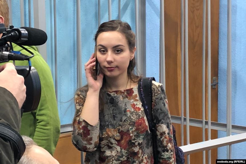 Дзіяна Серадзюк у судзе, фота "Радыё Свабода"