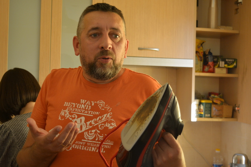 У мінулым годзе Пятрухін чакаў судовых выканаўцаў, якія будуць апісваць маёмасць