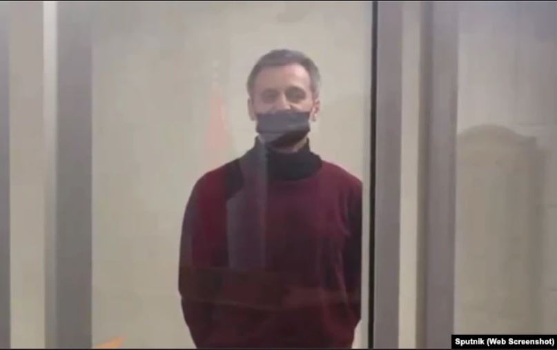 Алег Грузьдзіловіч падчас пачатку суду ў Менску 2 сакавіка