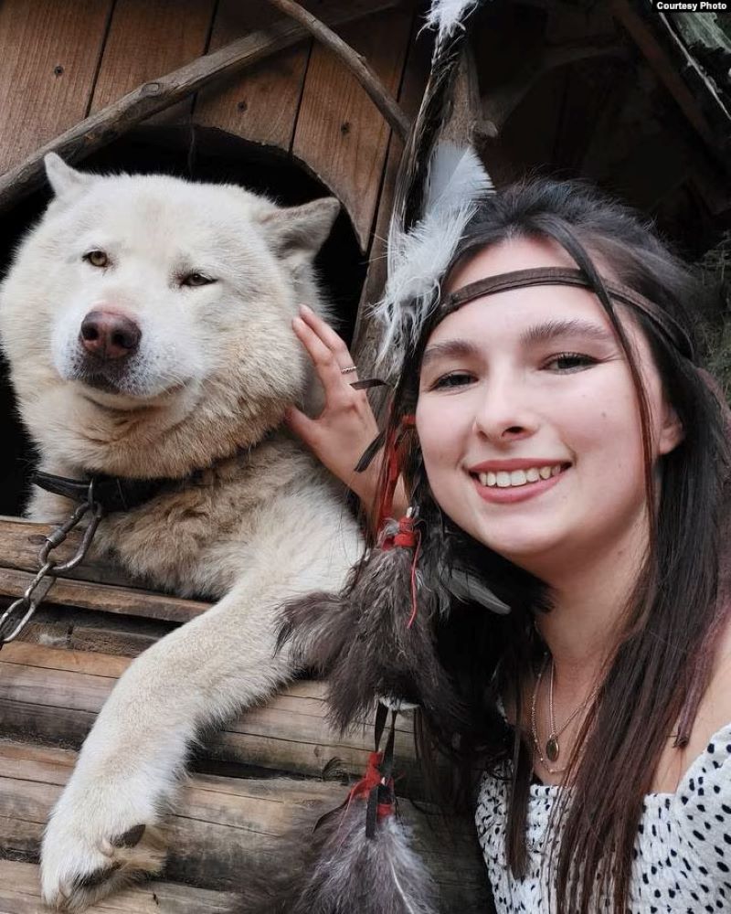 Ліза Ветрава