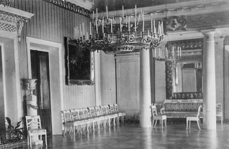 Бальный зал. Фото Яна Булгака (около 1914 г.)