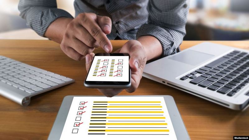 Ілюстрайцынае фота. Онлайн-апытаньне