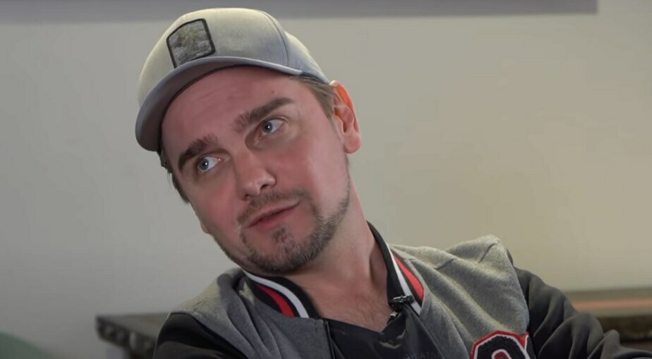 Скрыншот з інтэрв'ю ютуб-каналу «Не по теліку»