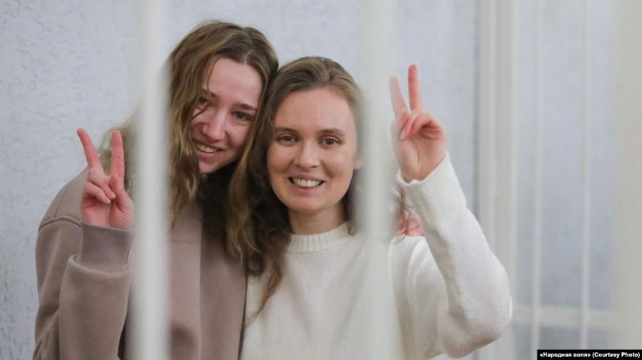 Daria Chultsova and Katsiaryna Andreyeva in court