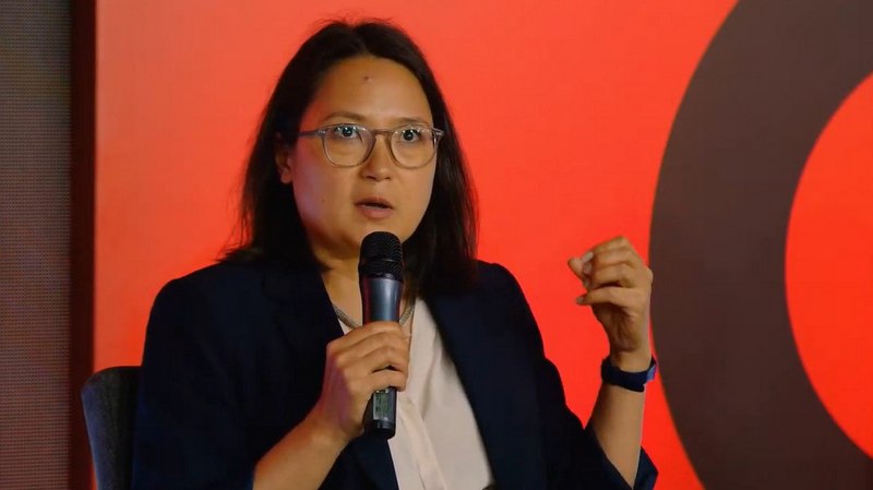 Батакоз Касімбекава. Скрыншот БАЖ з трансляцыі на Youtube