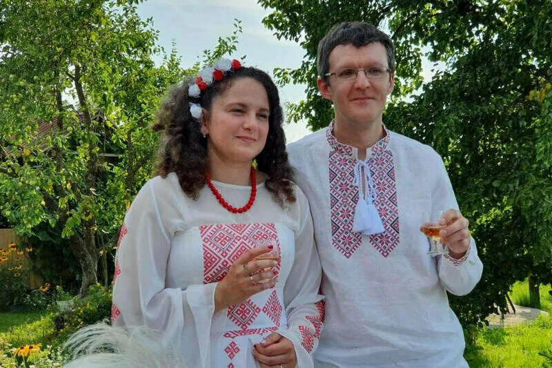 Вольга і Дзяніс Івашыны ў дзень шлюбу — 20 чэрвеня 2019 года. Фота: сямейны архіў Івашыных