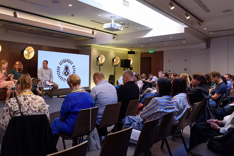 Андрэй Бастунец: «Большасць выданняў працягваюць працаваць». Фота: БАЖ