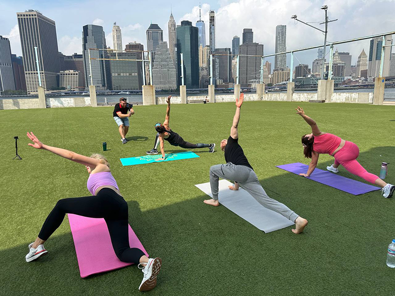 Падчас здымак у Нью-Ёрку. Фота: з асабістага архіва журналіста