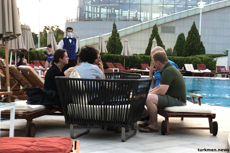 За пересылку этой фотографии был осужден туркменистанский журналист Нургельды Халыков