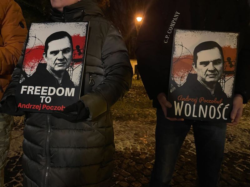 На акцыі салідарнасці з Анджэем Пачобутам ў Беластоку. Лістапад 2023 года. Фота: Радыё Рацыя