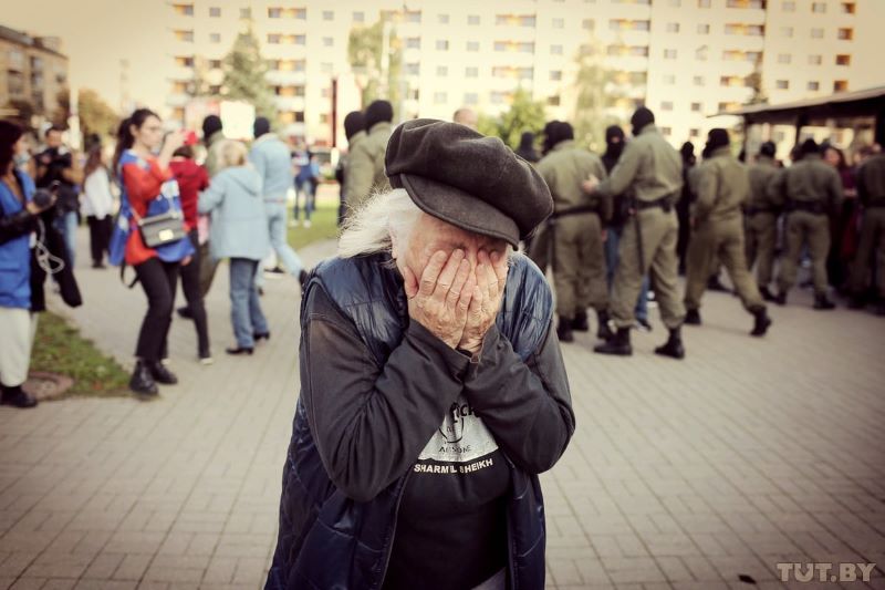 Фото Вадима Замировского с протестов 2020 года