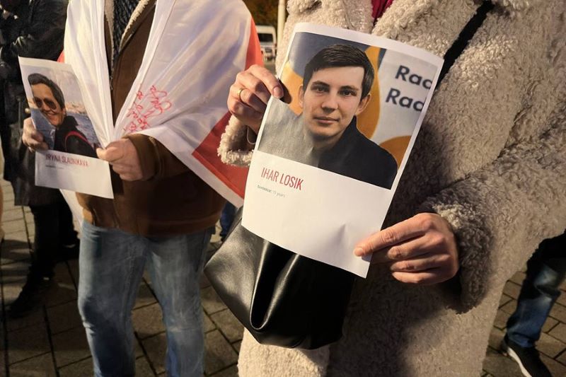 Акцыя ў падтрымку зняволеных беларускіх журналістаў у Берліне, 7 лістапада 2023 года. Фота: Вясна