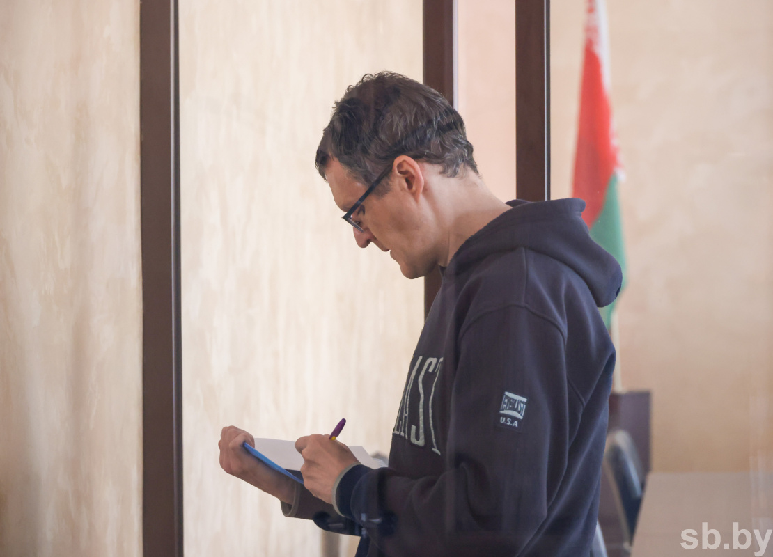 Дзяніс Івашын