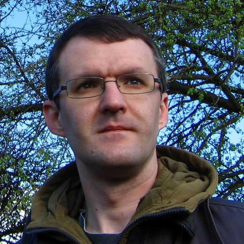 Ад журналіста-палітвязня Дзяніса Івашына два з паловай месяцы няма тэлефанаванняў