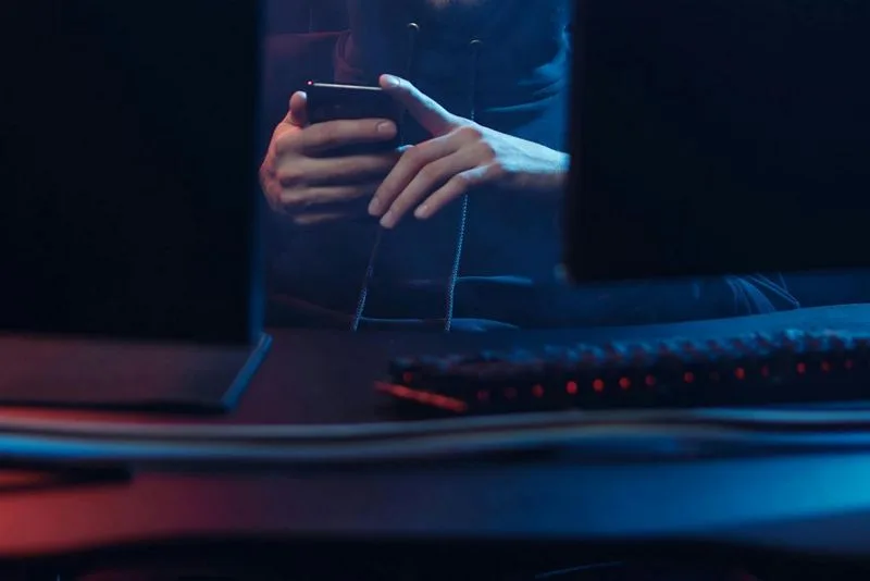 Асцярожна! Ад імя праграмы «Белсату» спрабавалі выведаць пра беларускіх добраахвотнікаў