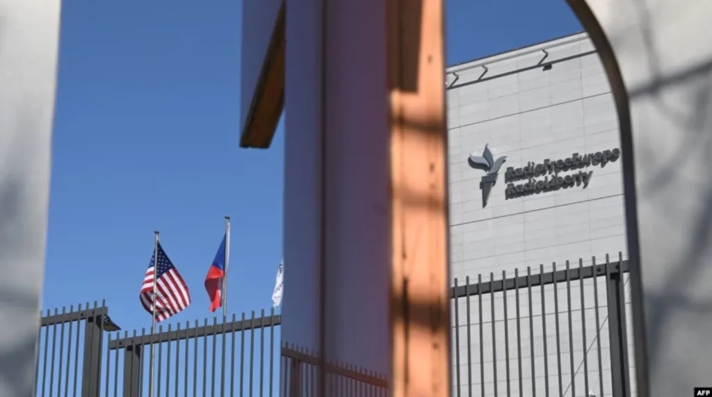 Суд у ЗША загадаў аднавіць фінансаванне Радыё Свабода