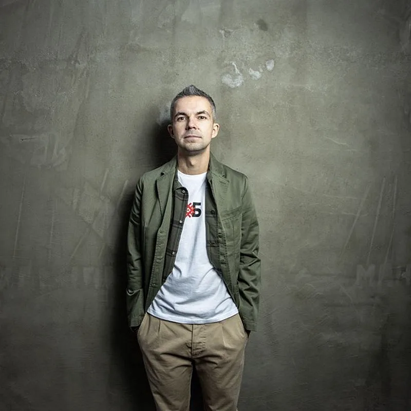 Саша Філіпенка журналіст і пісьменнік