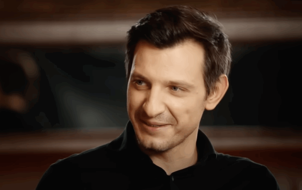 Рыгор Астапеня пакідае ютуб-праект «Часики тикают»