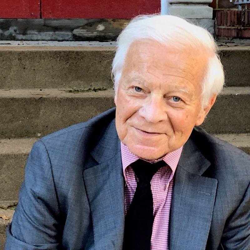 Джэймс Холіс «Жыццё паміж сусветамі»