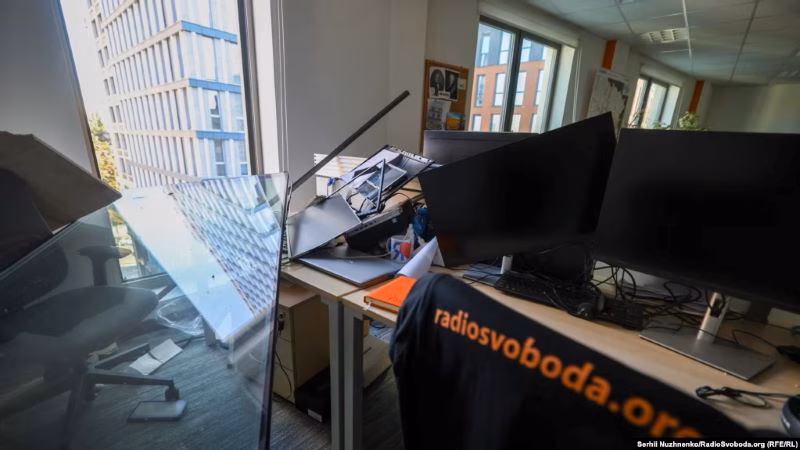 у Кіеве пашкоджаны офіс «Радыё Свабоды»