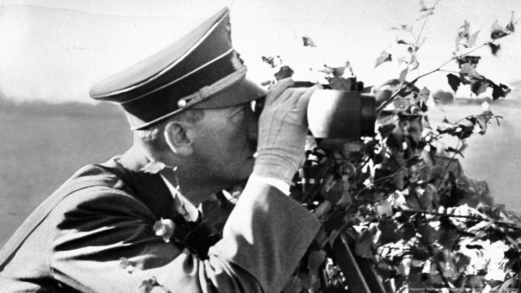 Генрих Гофман: личный фотограф Гитлера 