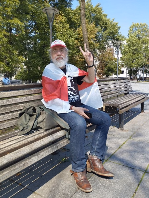 Сябры і знаёмыя згадваюць блогера з Бабруйска Уладзіміра Усера